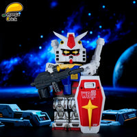 Pre-order Gundam   (full custom molded)